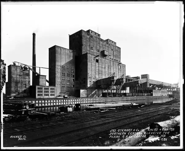 Pennsylvania Railroad grain elevator in Canton, Baltimore