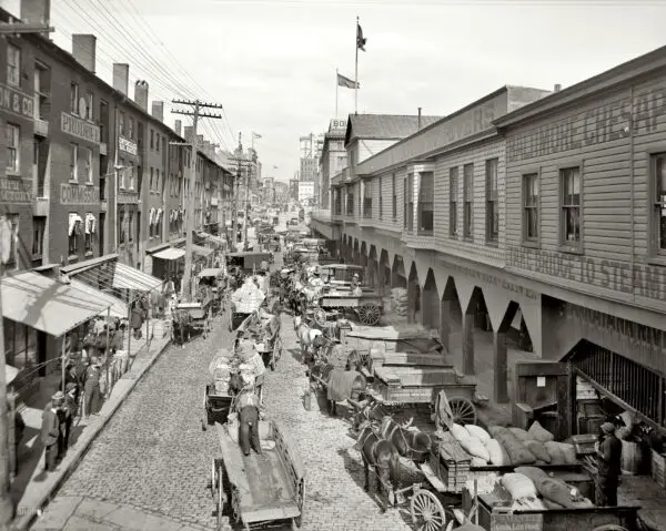 Baltimore, Maryland, circa 1906. "Light Street looking north." 8x10 inch dry plate glass negative, Detroit Publishing Company.