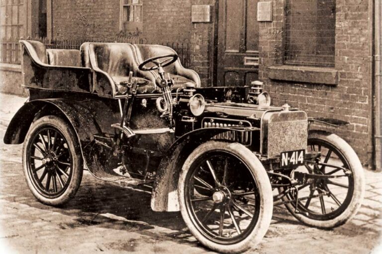 1904 Royce Car